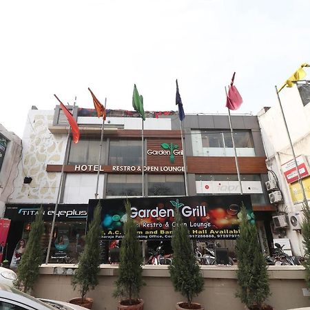 Oyo 29095 Garden Grill Hotell Sahāranpur Eksteriør bilde